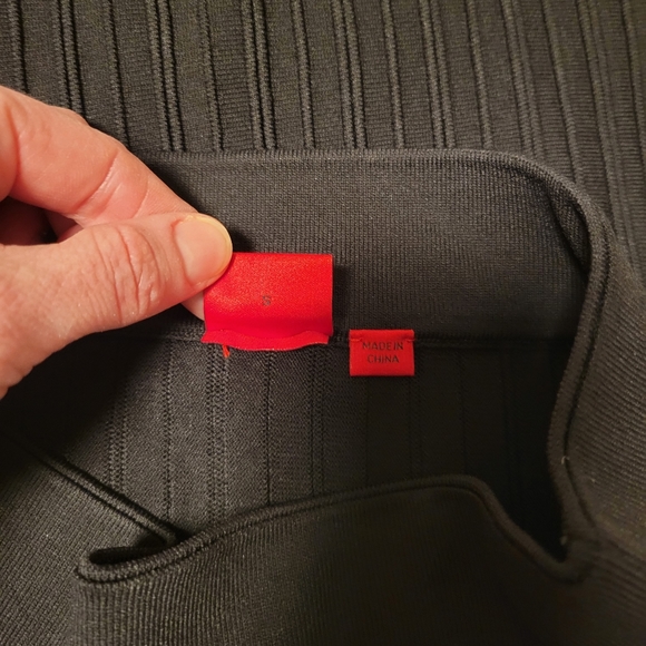 HUGO MIDI TUBE SKIRT IN A STRETCH RIBBED KNIT - Picture 6 of 6